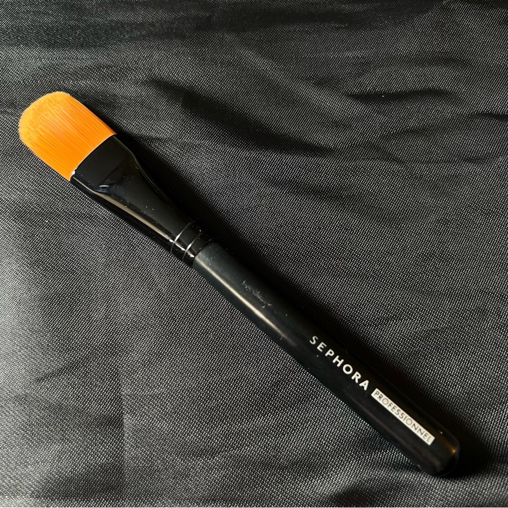 Sephora foundation brush 47